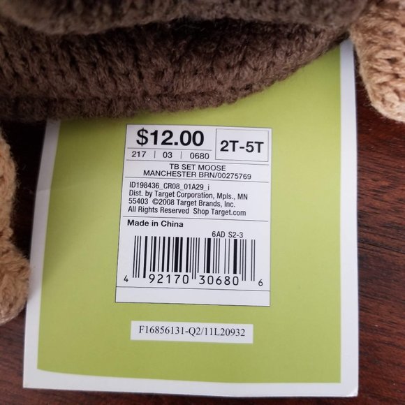 Moose Hat with Mittens - Picture 4 of 4